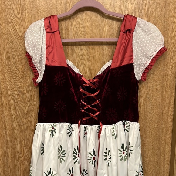 Disney Dress Shop Haunted Mansion Tight Rope Girl Dress & Cape Set - XL - Picture 4 of 7